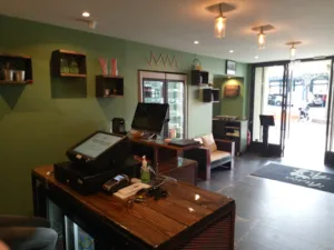 Restaurant Atelier De L’Authentique Poulet Braisé à Meaux