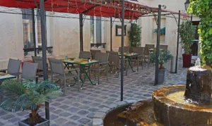 Restaurant A la Grâce de Dieu à Brie-Comte-Robert