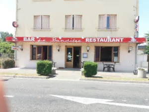Le Bandiere Restaurant Routier à Béligneux