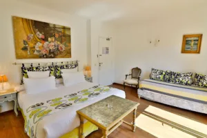 Hotel Mas Bellevue à Saint-Tropez, vue mer. à Saint-Tropez