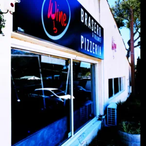 Ô’wine restaurant pizzeria à Le Castellet