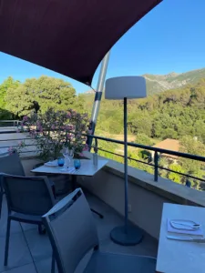 Restaurant @ Hôtel Sainte Victoire Vauvenargues à Vauvenargues