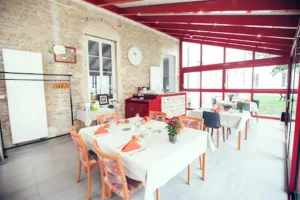 Restaurant Les Alaniers | Restaurant à Bourg en Bresse à Bourg-en-Bresse