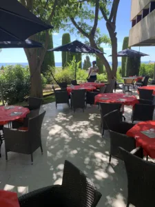 Midi là haut à Sète