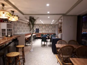 Lavenir café à Versailles