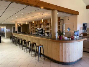 Le restaurant de La Baume à Sanilhac-Sagriès