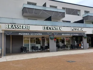 LE CYNTRA Bar Resto Pmu à Villefontaine