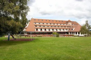 Best Western Paris Saulx Les Chartreux à Saulx-les-Chartreux