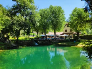 Le Gouffre du Blagour à Lachapelle-Auzac