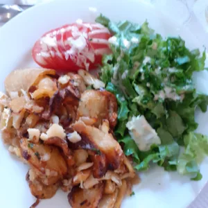 La Taverne Des Laboureurs à Thuret