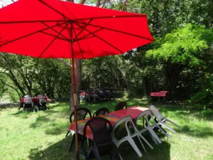 LA BELLE VERTE – Restaurant (ouvert à tous) – Camping nature à Beaufort-sur-Gervanne