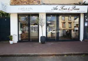 Au Four à Pizza | Pizzas, Chaussons, Vins italiens à emporter, Saint-Maur-Des-Fossés à Saint-Maur-des-Fossés