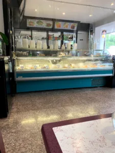 Xin Fu long à Le Plessis-Robinson