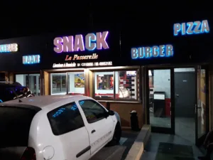 Snack la passerelle à Vitrolles