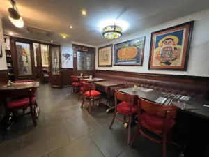 Le Bistrot du Romarin à La Madeleine