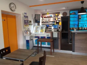 Café de la Gare à Beuxes