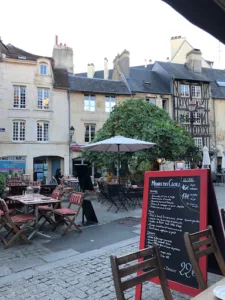 Le Clou De Girofle à Caen
