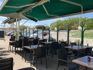 Le Petit Creux à Port-de-Bouc