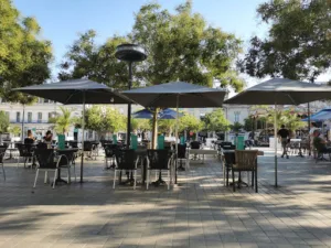 Bar Le Dauphin à Poitiers