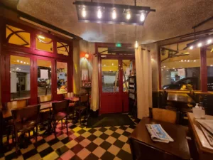 Chez Louise à Levallois-Perret