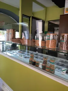 tingzhu LIU à Mouans-Sartoux