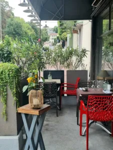 La Salle A Manger à Sèvres