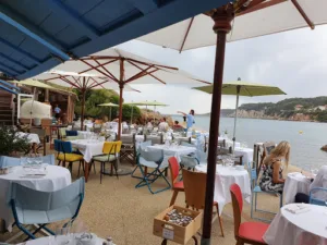 Ô Petit Monde à Sanary-sur-Mer