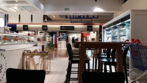 LA FAMILLE – Finest lunch – Centre Commercial Wasquehal à Wasquehal
