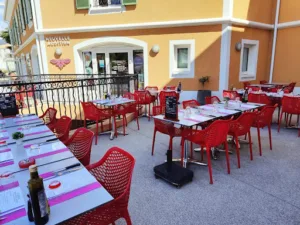 Pizzaroc Roquefort les pins à Roquefort-les-Pins