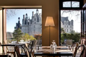 Les Armes Du Château à Chambord