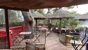 Resto des Îles à Aubagne