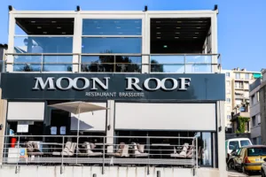 Moon Roof à Marseille