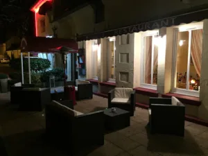 Chez Jeannot / Restaurant-Traiteur à Étouvelles