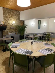 Bar Restaurant de la Gare à Saint-Brandan