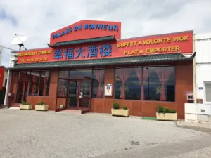 Le Palais Du Bonheur à Davézieux