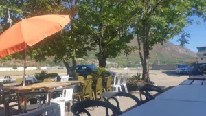 Bar Restaurant La Folle Envolée à Challes-les-Eaux