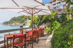 Restaurant L’Escale – Restaurant de Plage à Rayol-Canadel-sur-Mer