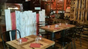 Le Pas Sage Du Marché à La Flotte