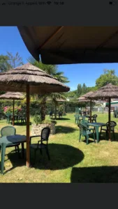 Le Kiosque Bar du Lac à Pierrefonds