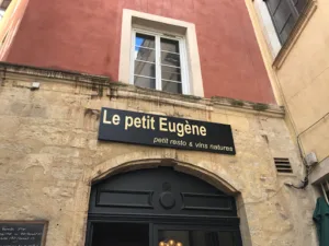 Le petit Eugène à Nîmes