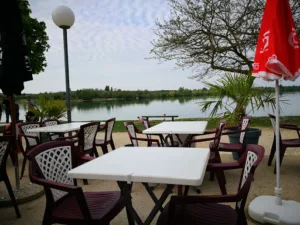 Le Lagon à Beaumont Saint-Cyr