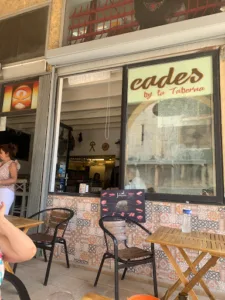 Bar à Tapas / Taberna Le Café des Arcades (By La Taberna Andaluza) à Narbonne