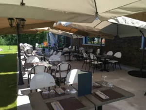 Le spot Restaurant à Tigery