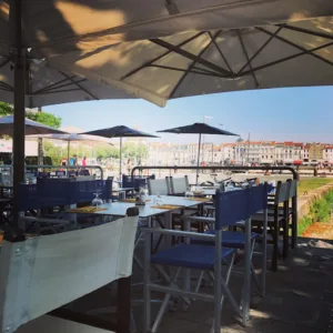 Aux Pontons du Vieux Port à La Rochelle