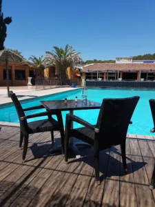 Le Grand Bleu à Les Pennes-Mirabeau