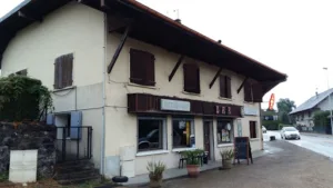 BAR RESTAURANT TABAC LE CLEMONE à Charvonnex