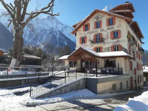 Aiguille du Midi – Hôtel & Restaurant à Chamonix