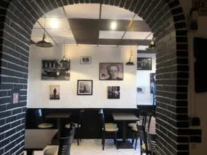 Café Restaurant Le Central à Saint-Quentin-Fallavier