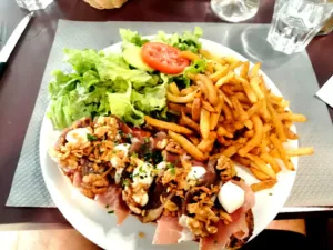 Café 20 à Châteaubernard