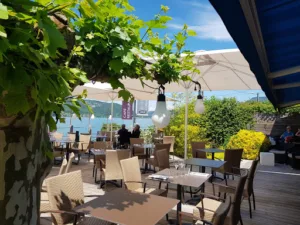 La Cuillère à Omble Café Restaurant à Doussard